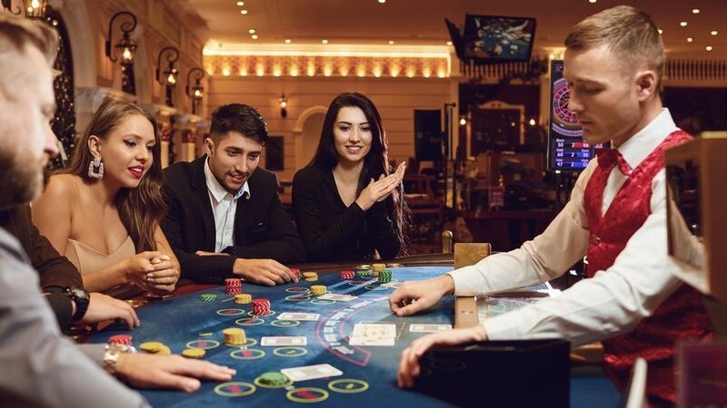 How Gambling Platforms Retain Long-Term Users
